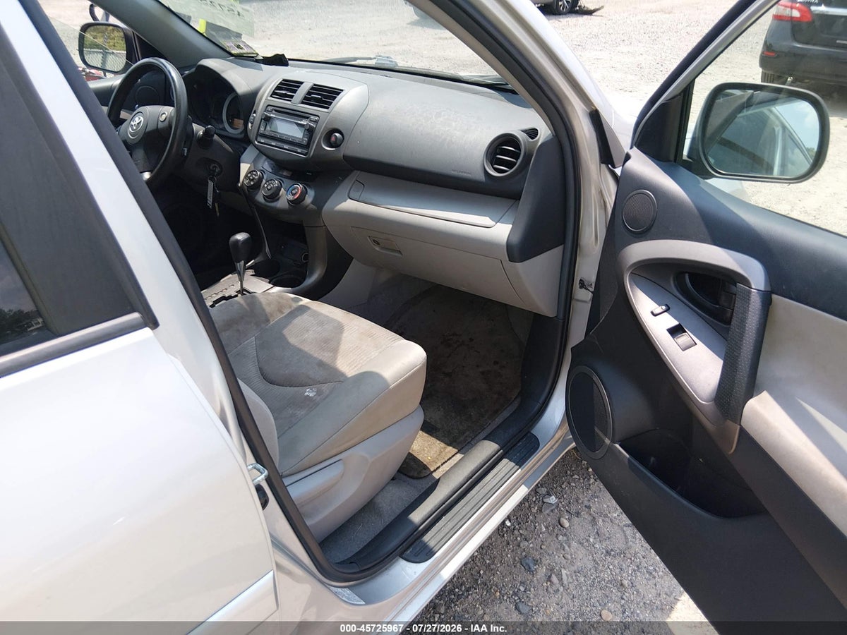2012 TOYOTA RAV4 — снимка 5