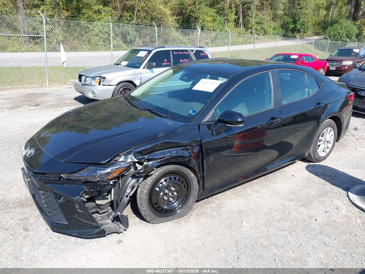 2026 TOYOTA CAMRY LE — photo 2