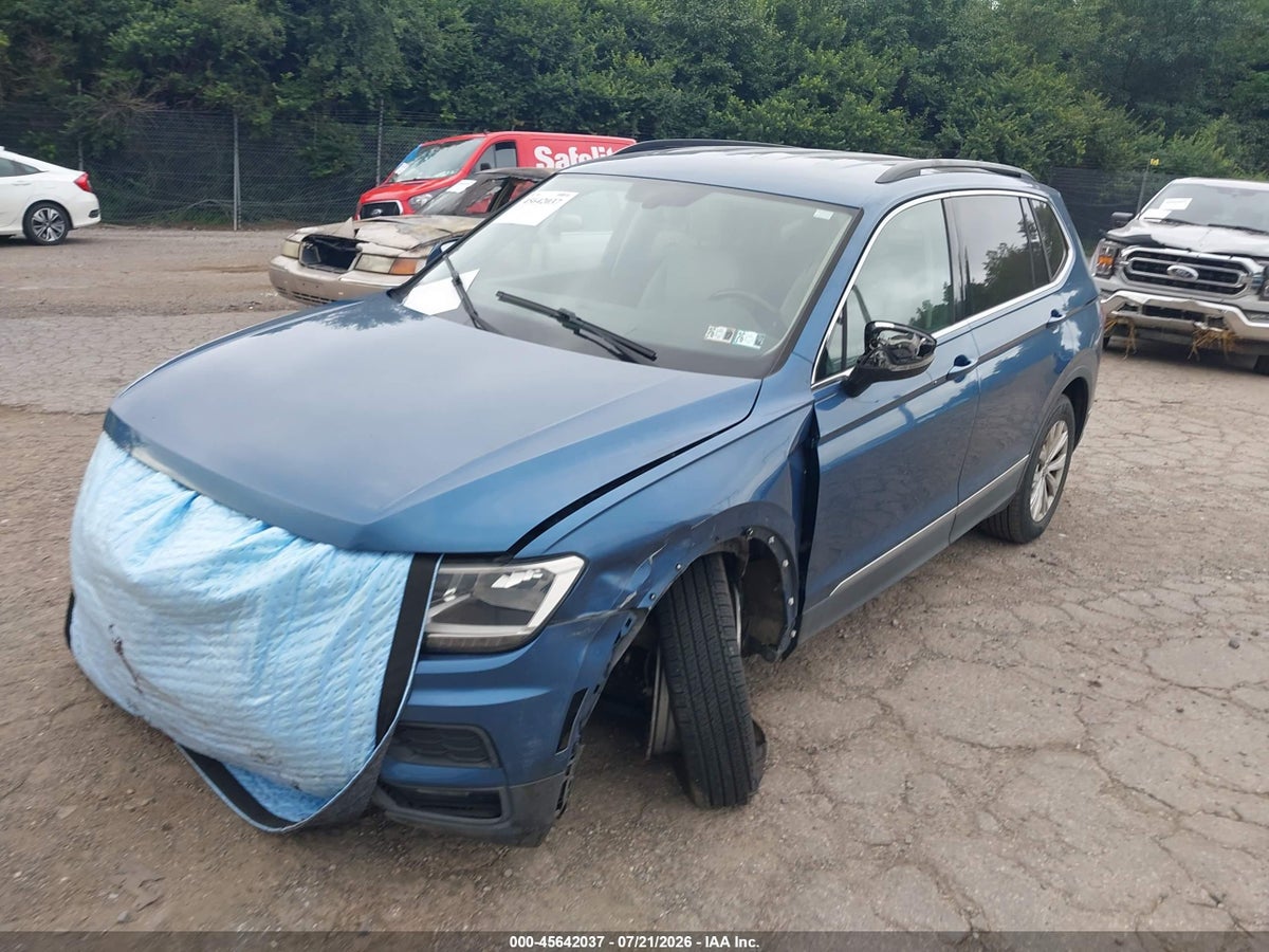 2018 VOLKSWAGEN TIGUAN 2.0T SE/2.0T SEL — снимка 2