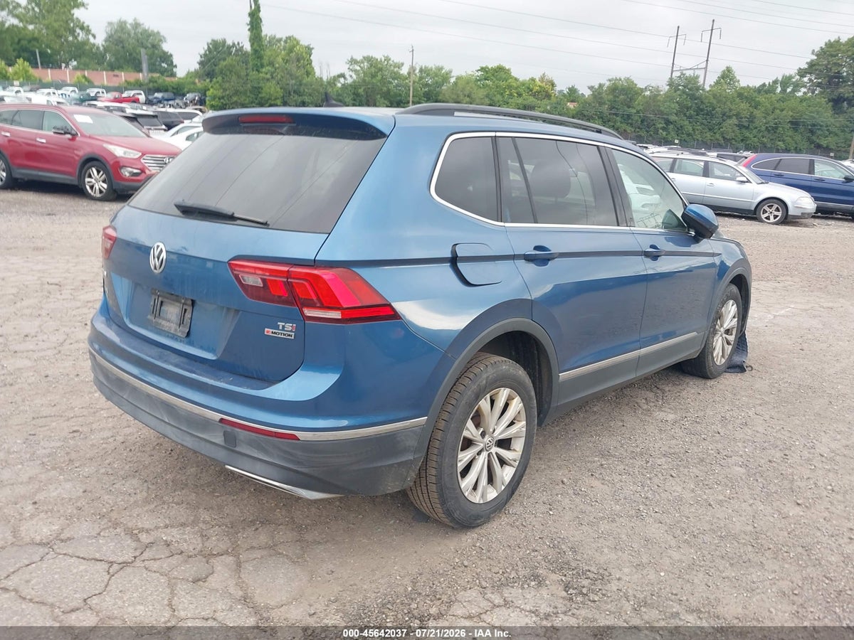 2018 VOLKSWAGEN TIGUAN 2.0T SE/2.0T SEL — снимка 4
