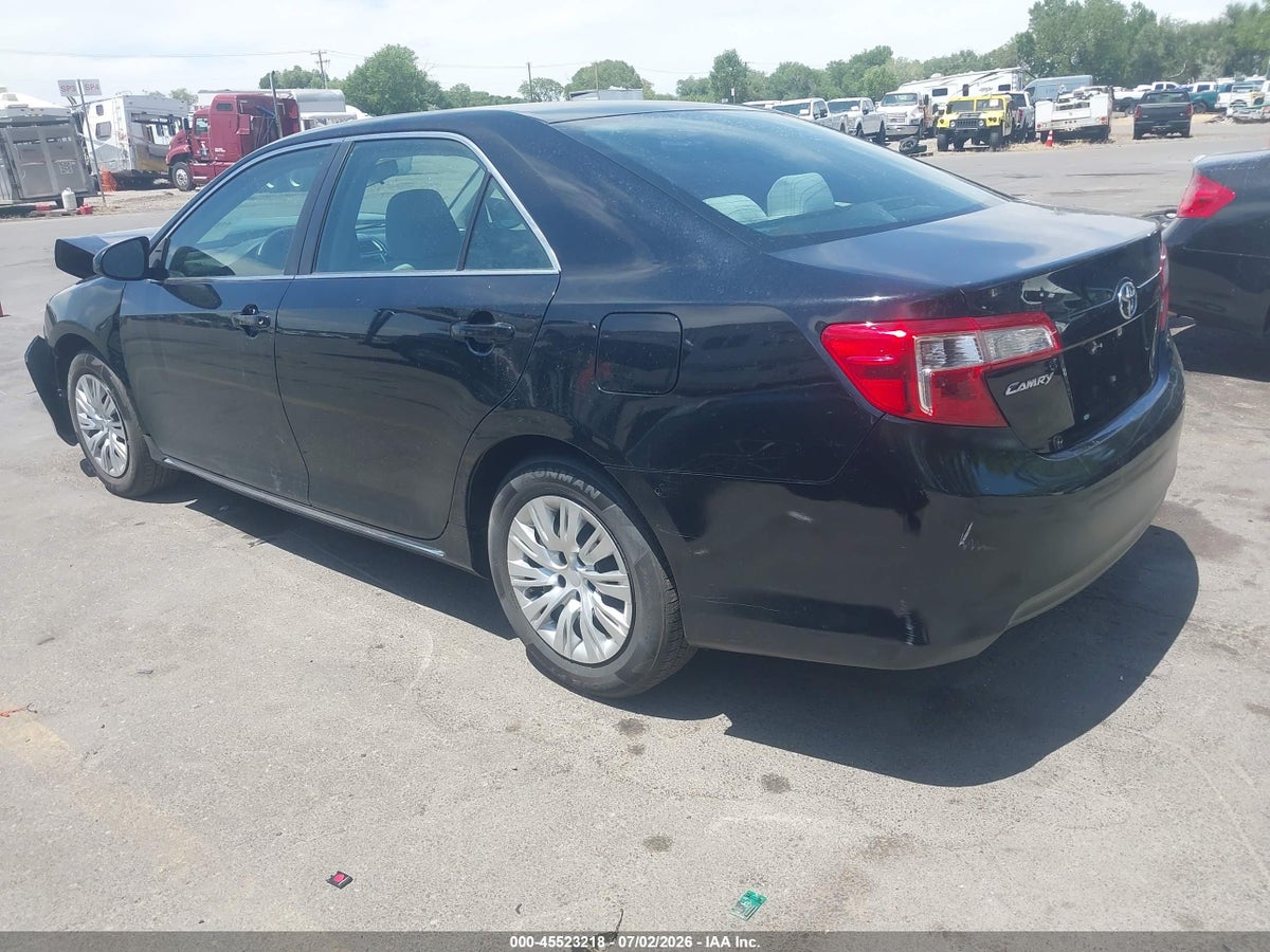 2014 TOYOTA CAMRY LE — снимка 3
