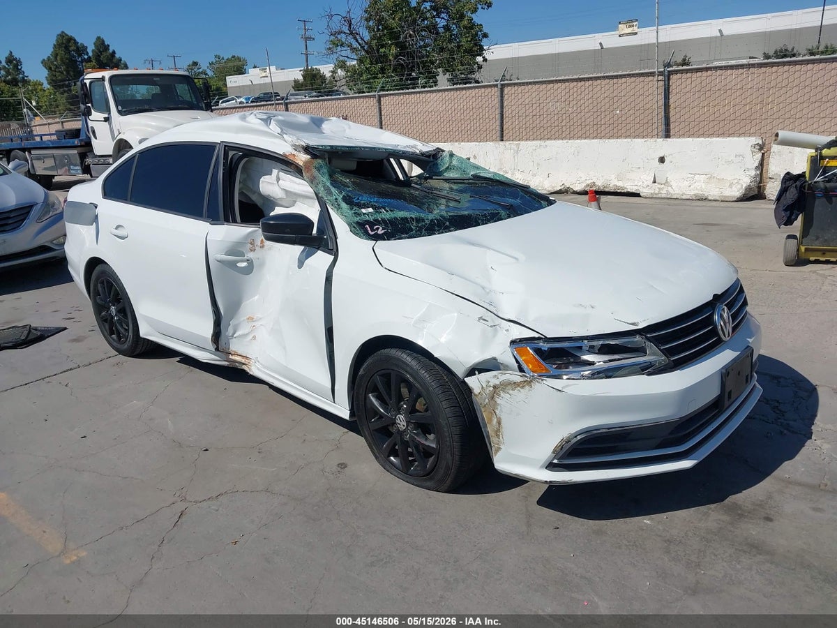 2015 VOLKSWAGEN JETTA 1.8T SE