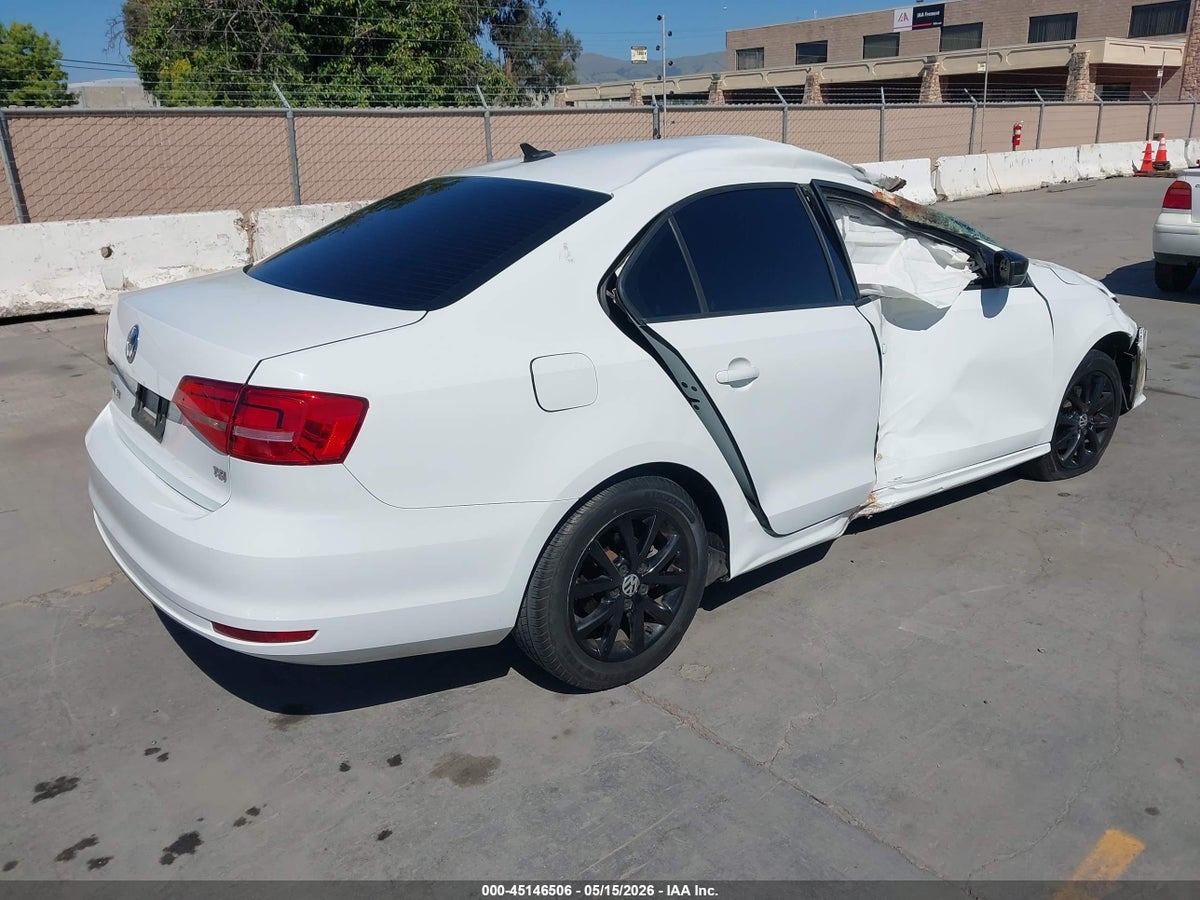 2015 VOLKSWAGEN JETTA 1.8T SE — снимка 4
