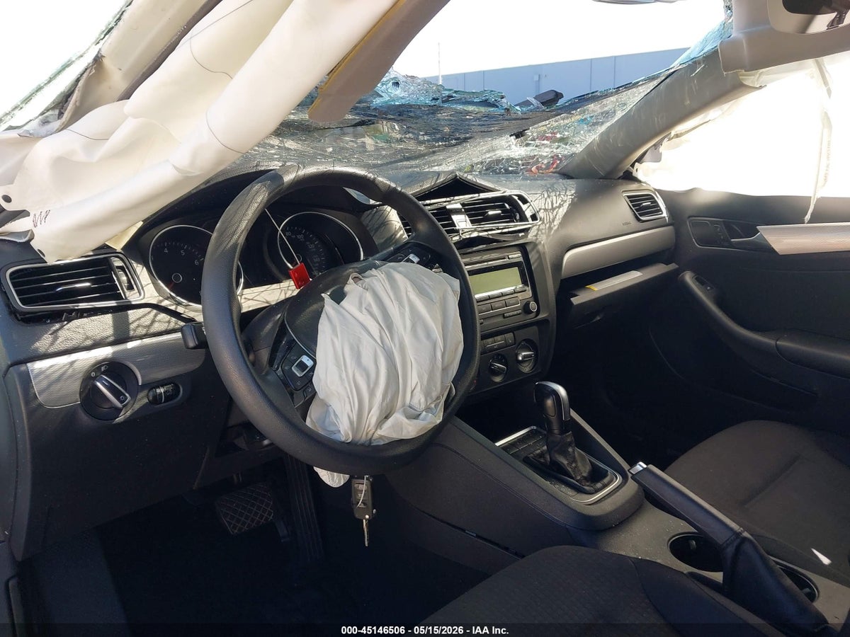2015 VOLKSWAGEN JETTA 1.8T SE — снимка 5