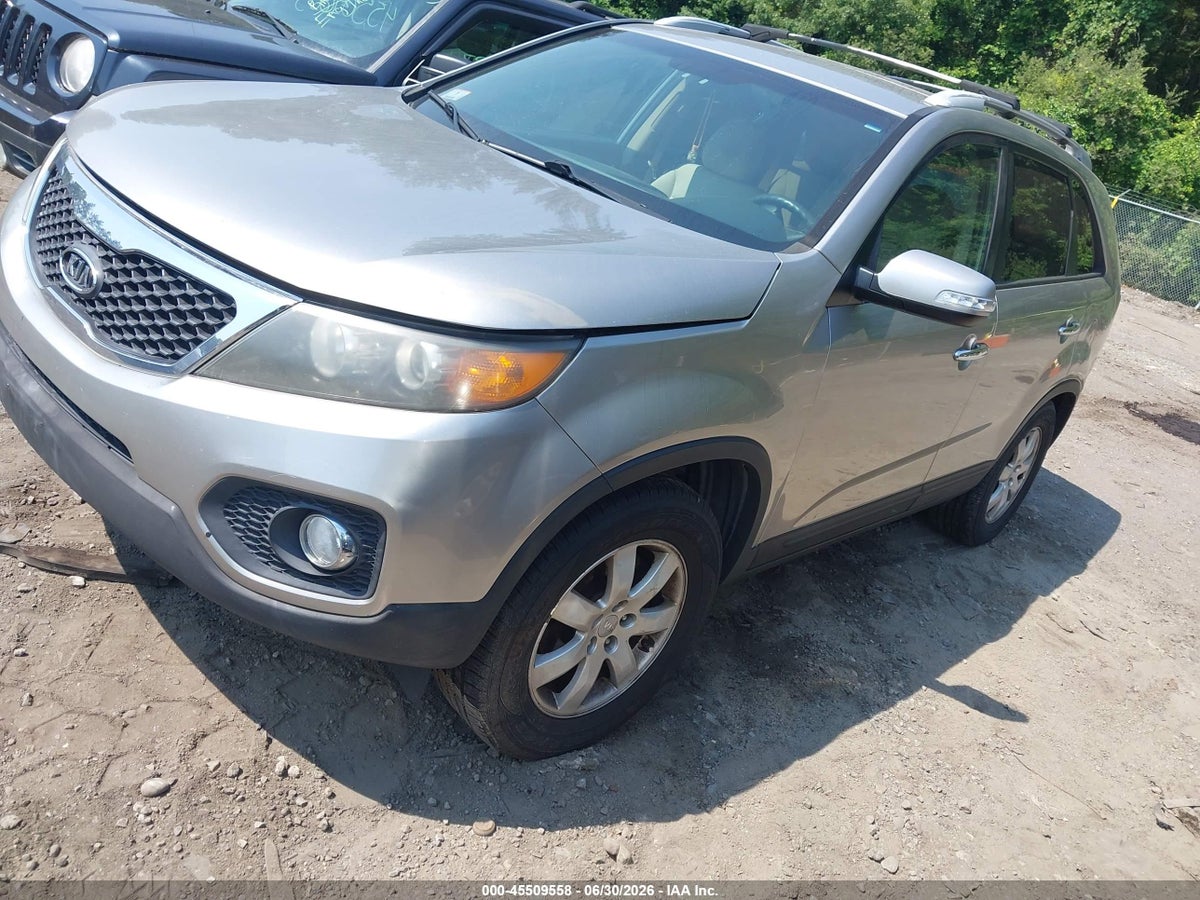 2013 KIA SORENTO LX — снимка 2