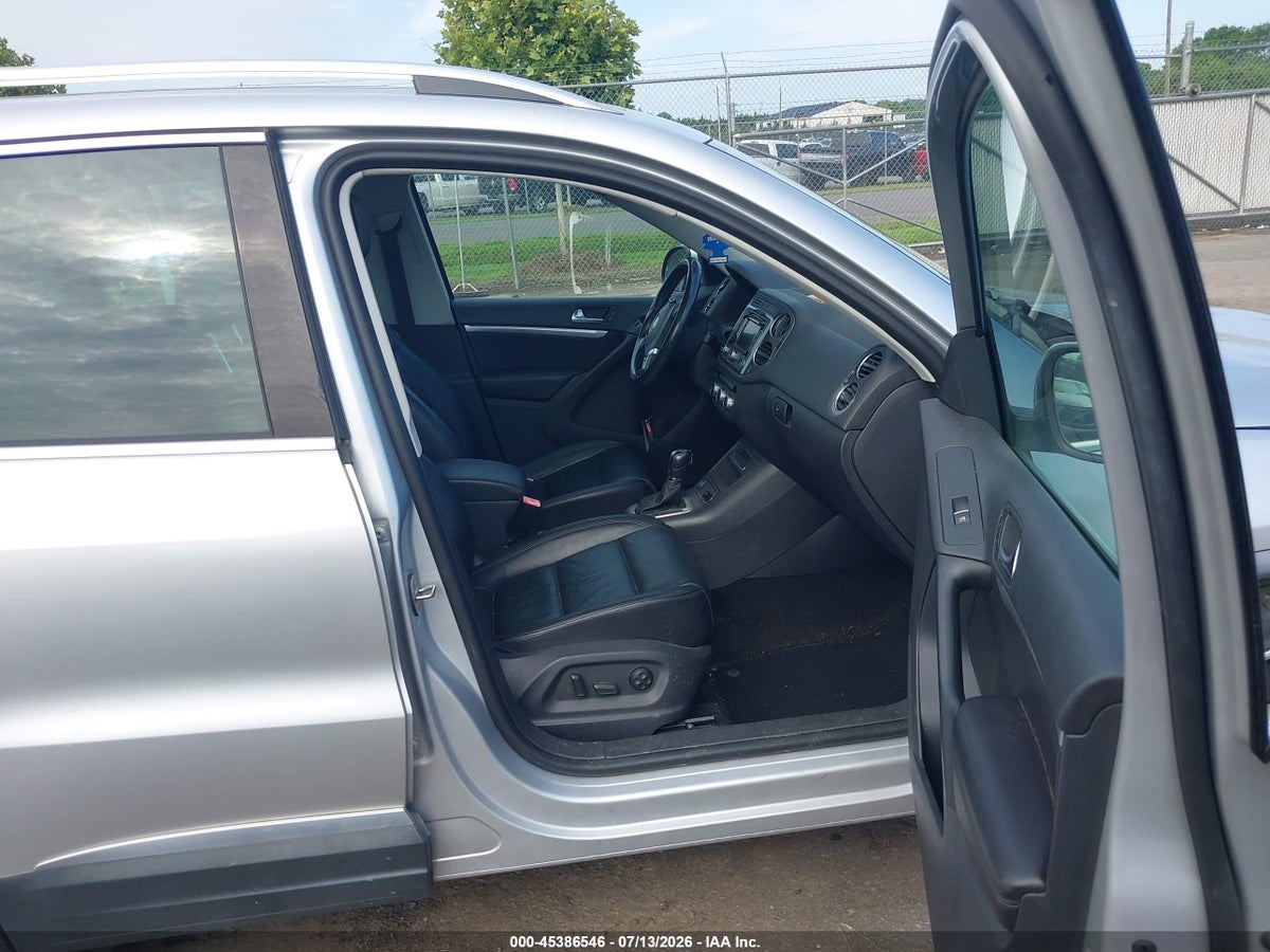 2013 VOLKSWAGEN TIGUAN SEL — снимка 5