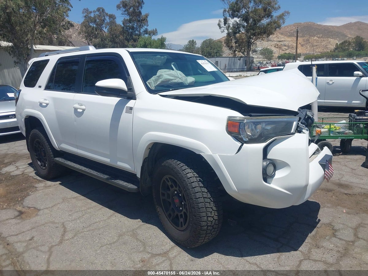 2016 TOYOTA 4RUNNER SR5