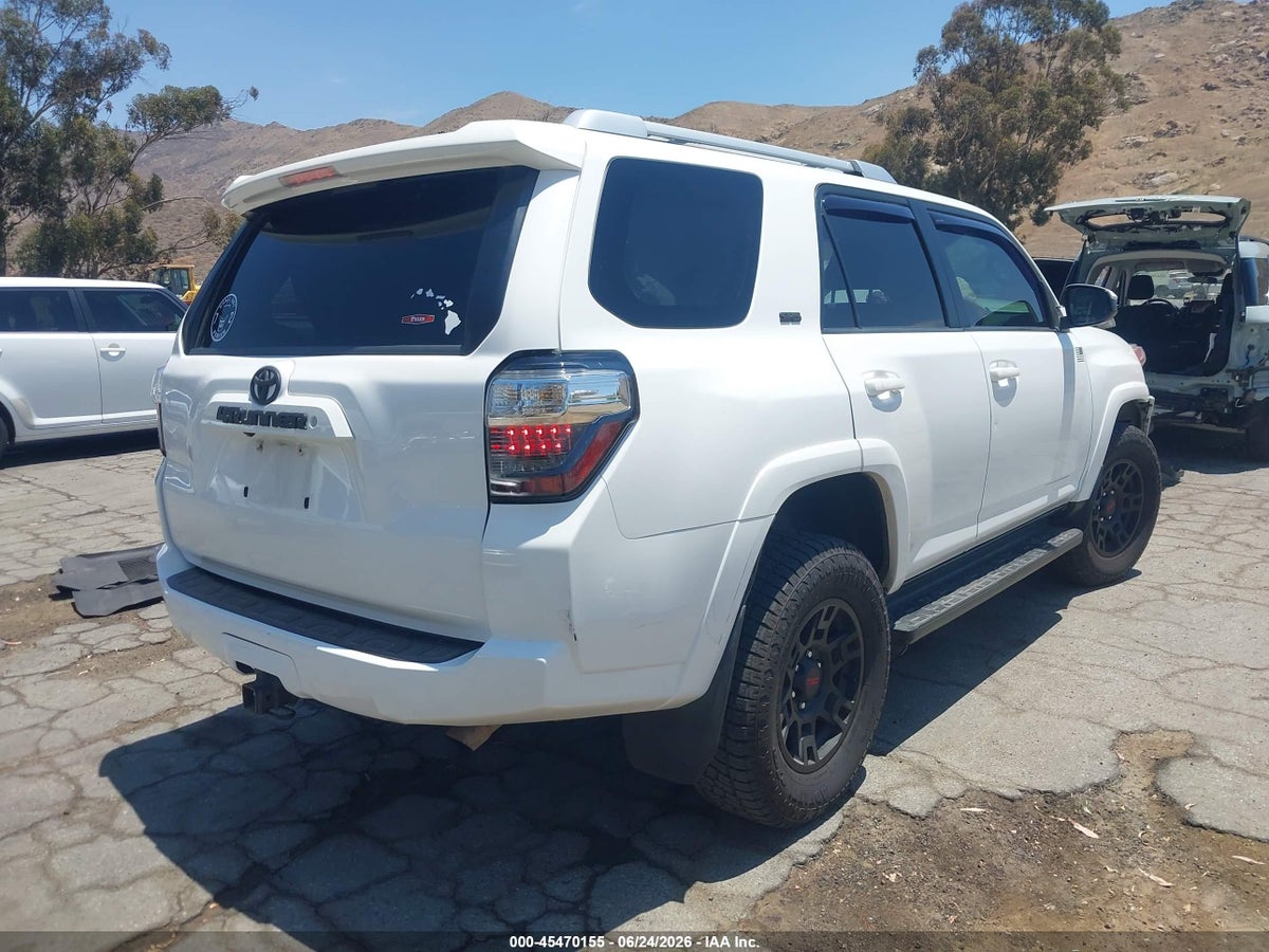2016 TOYOTA 4RUNNER SR5 — снимка 4