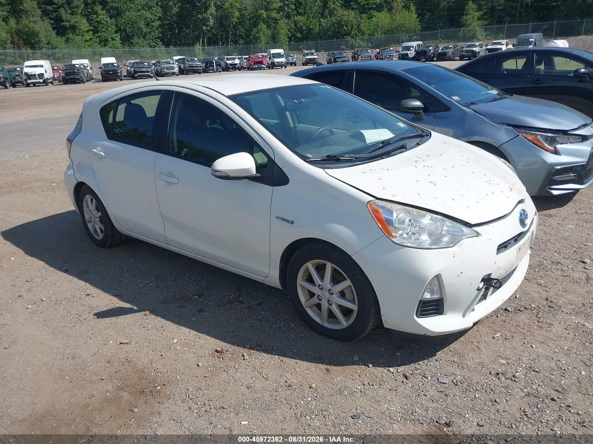 2014 TOYOTA PRIUS C THREE