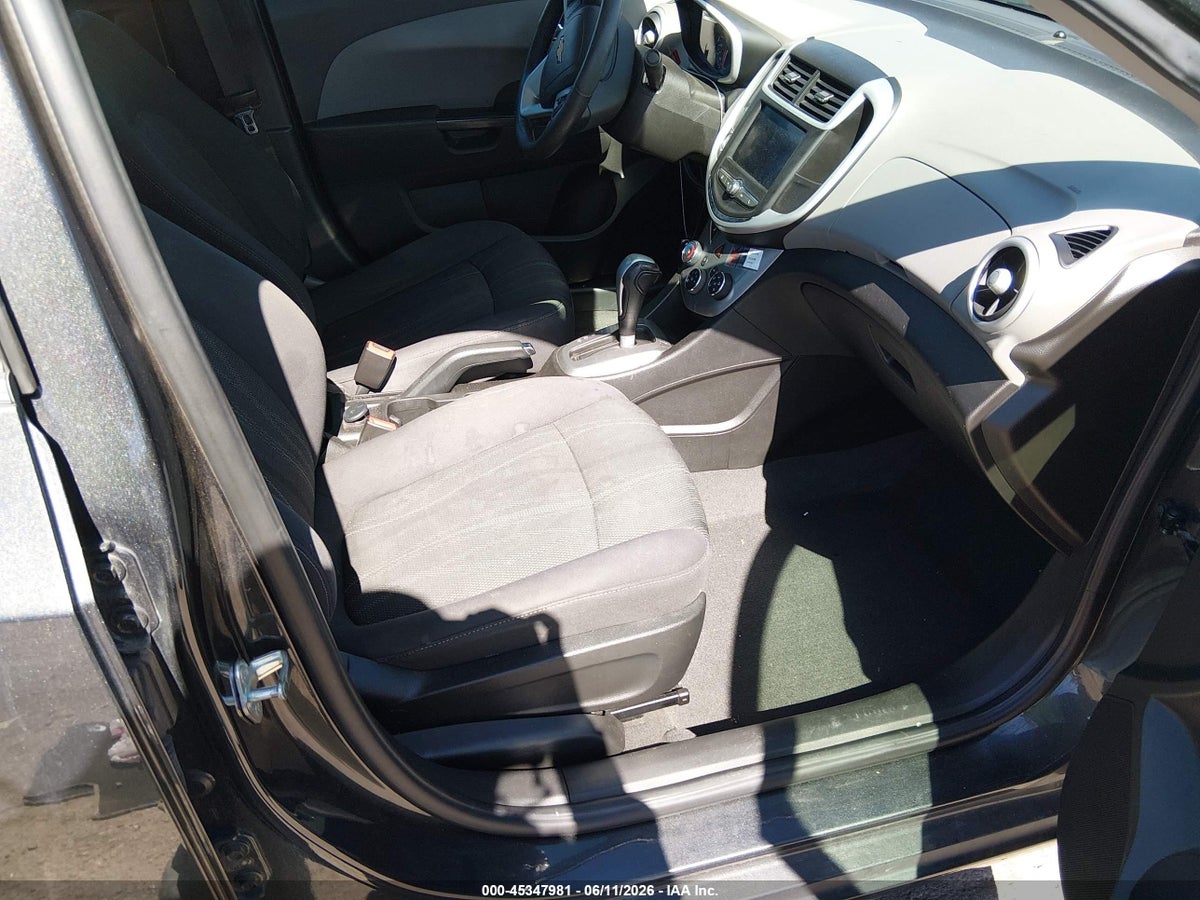 2020 CHEVROLET SONIC FWD LT — снимка 5