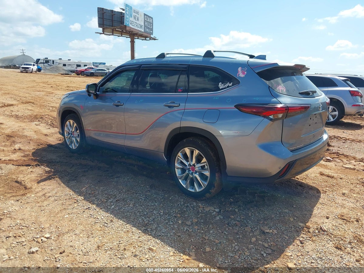 2024 TOYOTA HIGHLANDER LIMITED — снимка 3