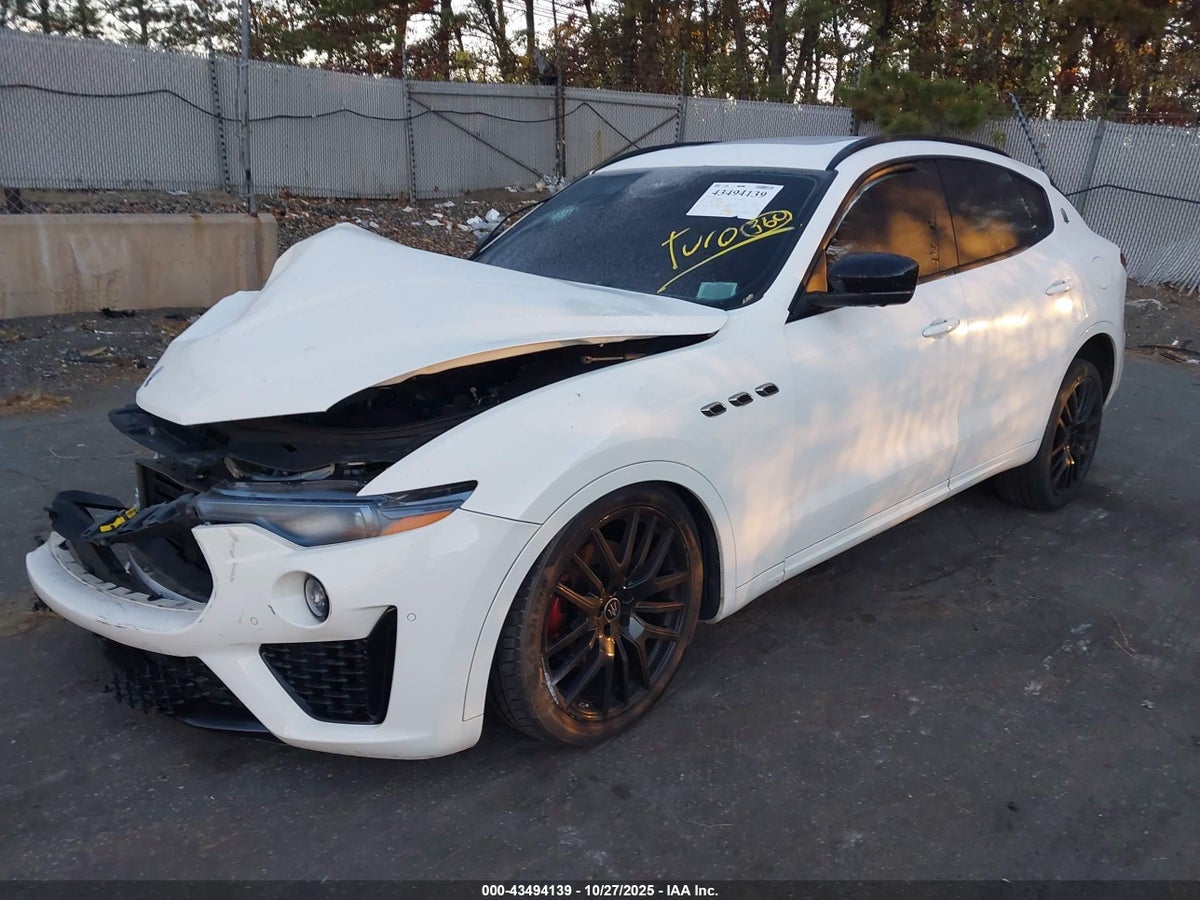 2021 MASERATI LEVANTE — снимка 2