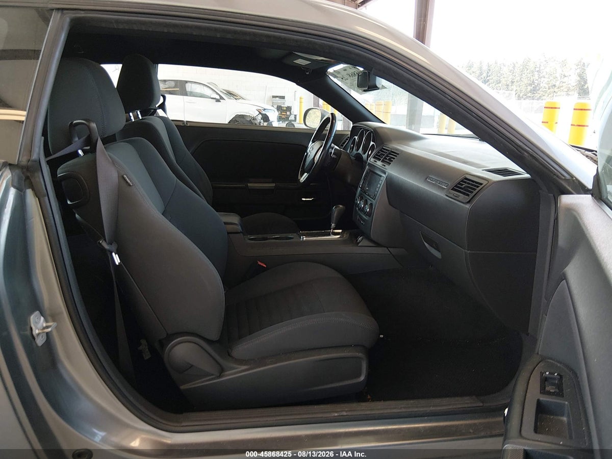 2012 DODGE CHALLENGER R/T — снимка 5