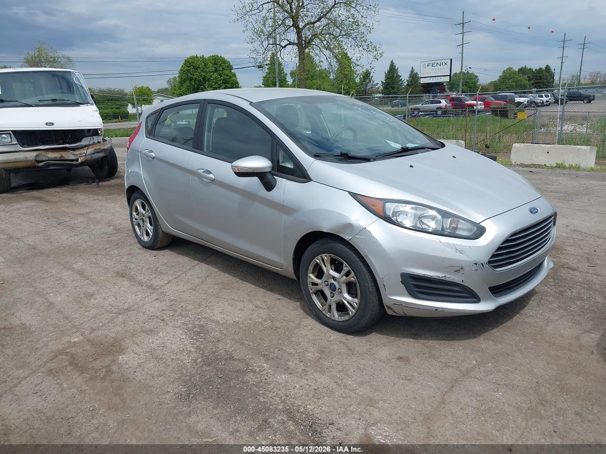 2015 FORD FIESTA SE