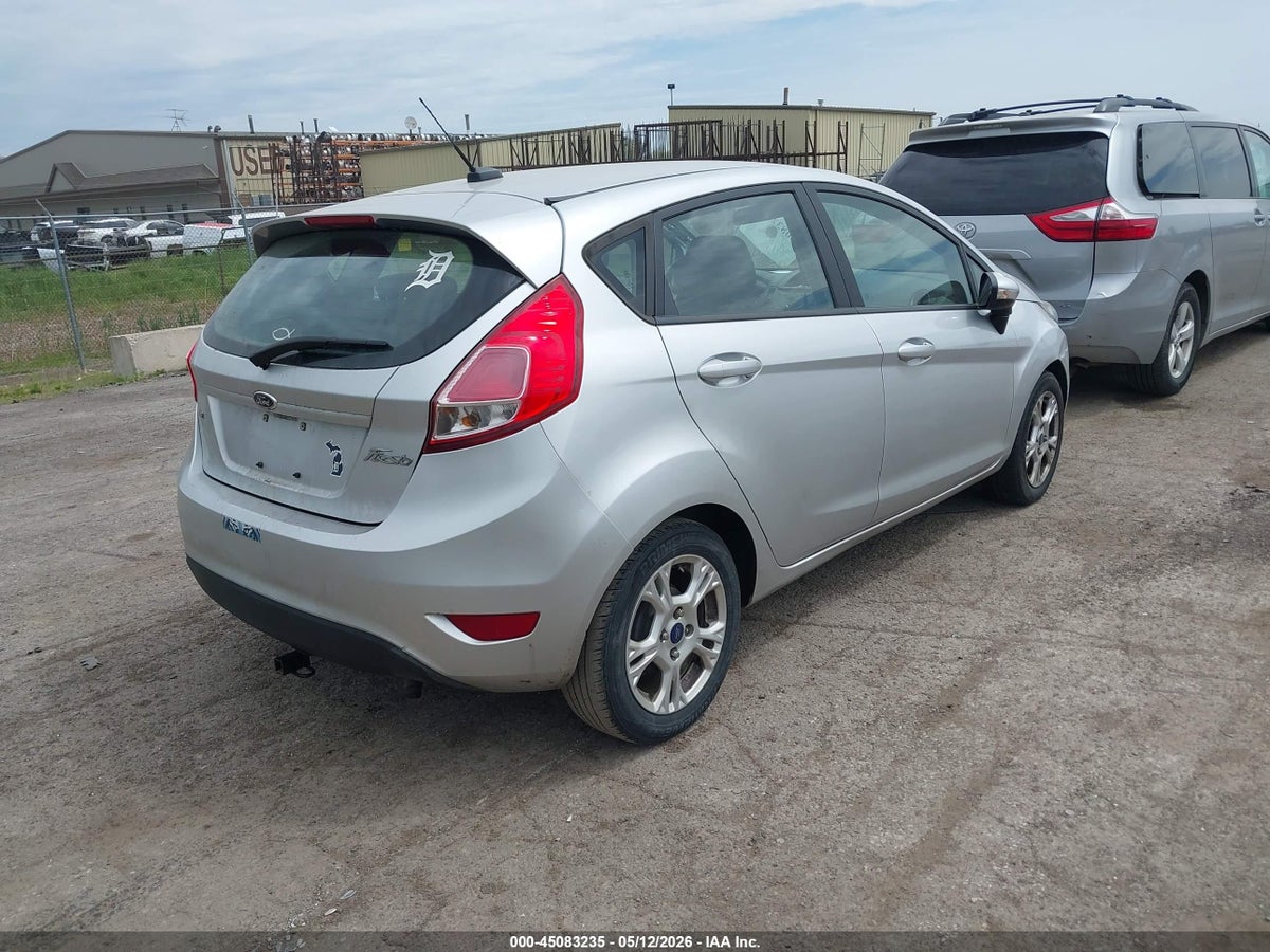2015 FORD FIESTA SE — снимка 4