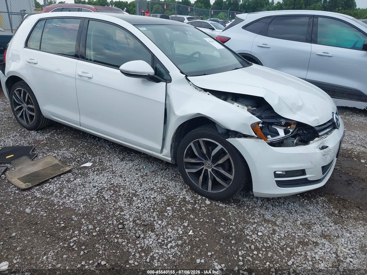 2016 VOLKSWAGEN GOLF TSI SE 4-DOOR