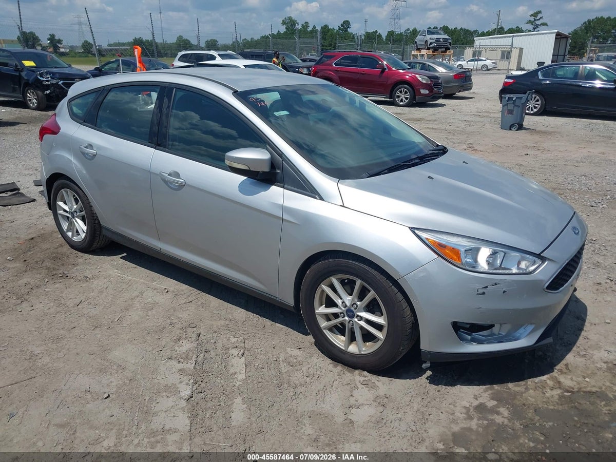 2016 FORD FOCUS SE