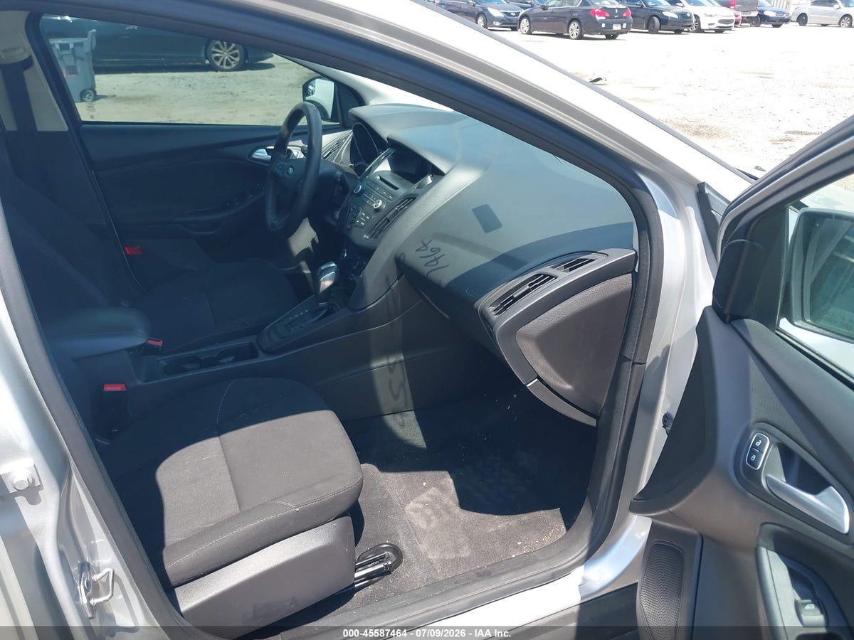 2016 FORD FOCUS SE — снимка 5