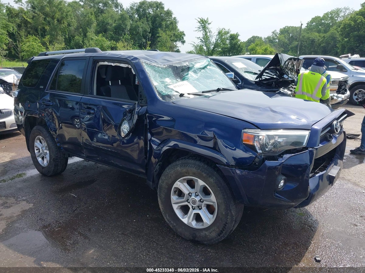 2021 TOYOTA 4RUNNER SR5