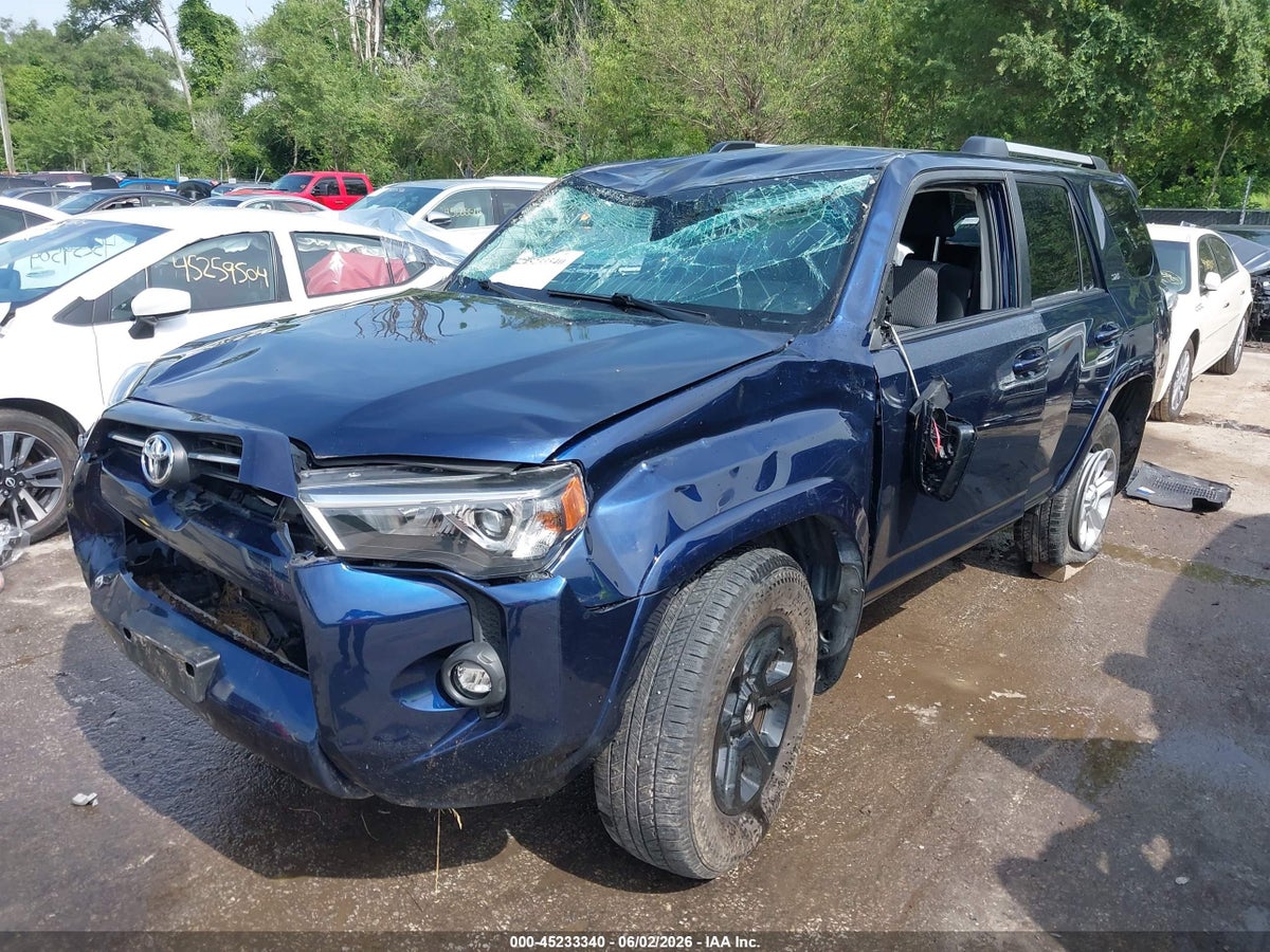 2021 TOYOTA 4RUNNER SR5 — снимка 2