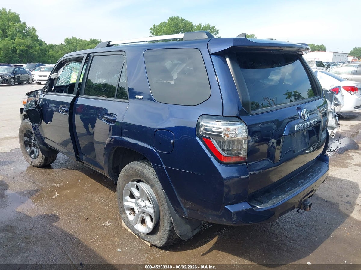 2021 TOYOTA 4RUNNER SR5 — снимка 3