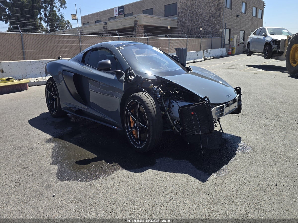 2016 MCLAREN 675LT SPIDER