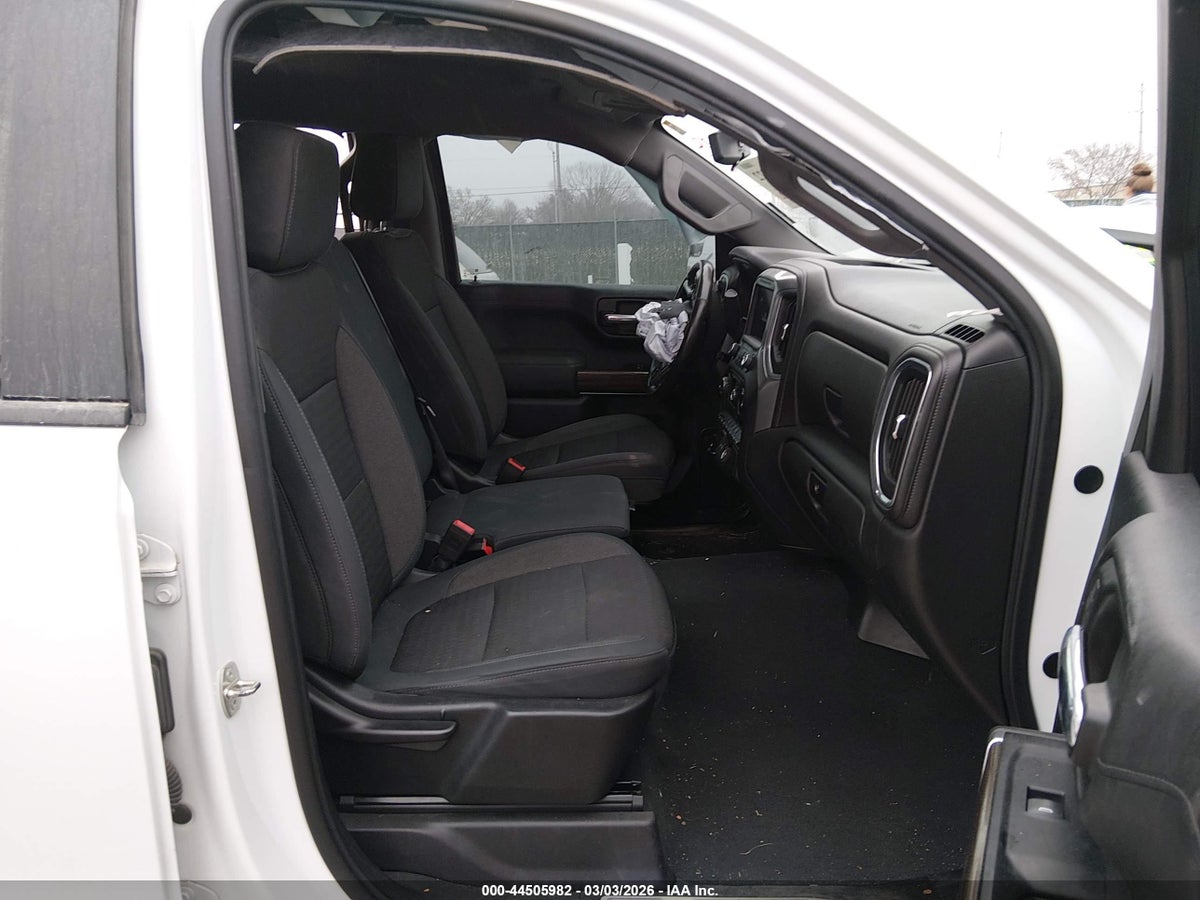 2019 CHEVROLET SILVERADO 1500 RST — снимка 5