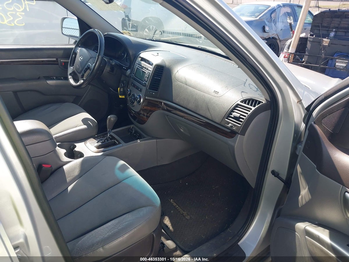 2010 HYUNDAI SANTA FE SE — photo 5