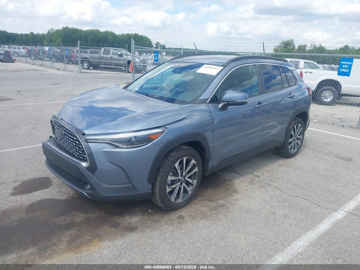 2023 TOYOTA COROLLA CROSS XLE — снимка 2