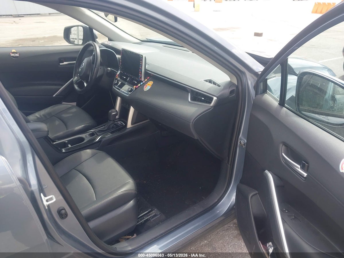 2023 TOYOTA COROLLA CROSS XLE — снимка 5