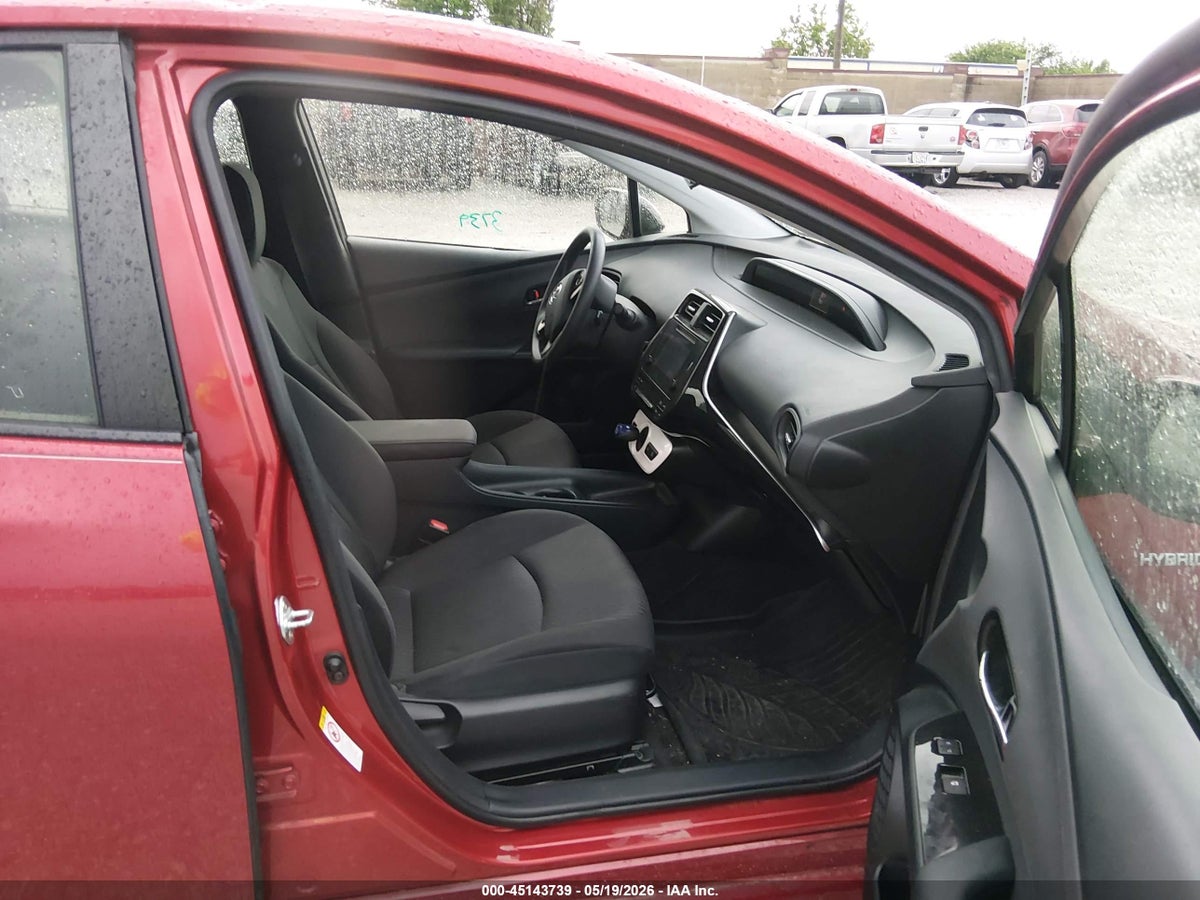 2016 TOYOTA PRIUS TWO — снимка 5