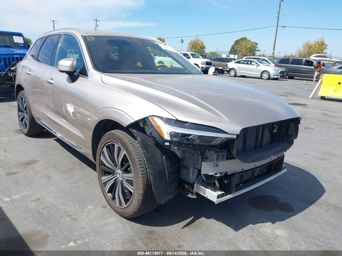 2023 VOLVO XC60 B5 PLUS BRIGHT THEME