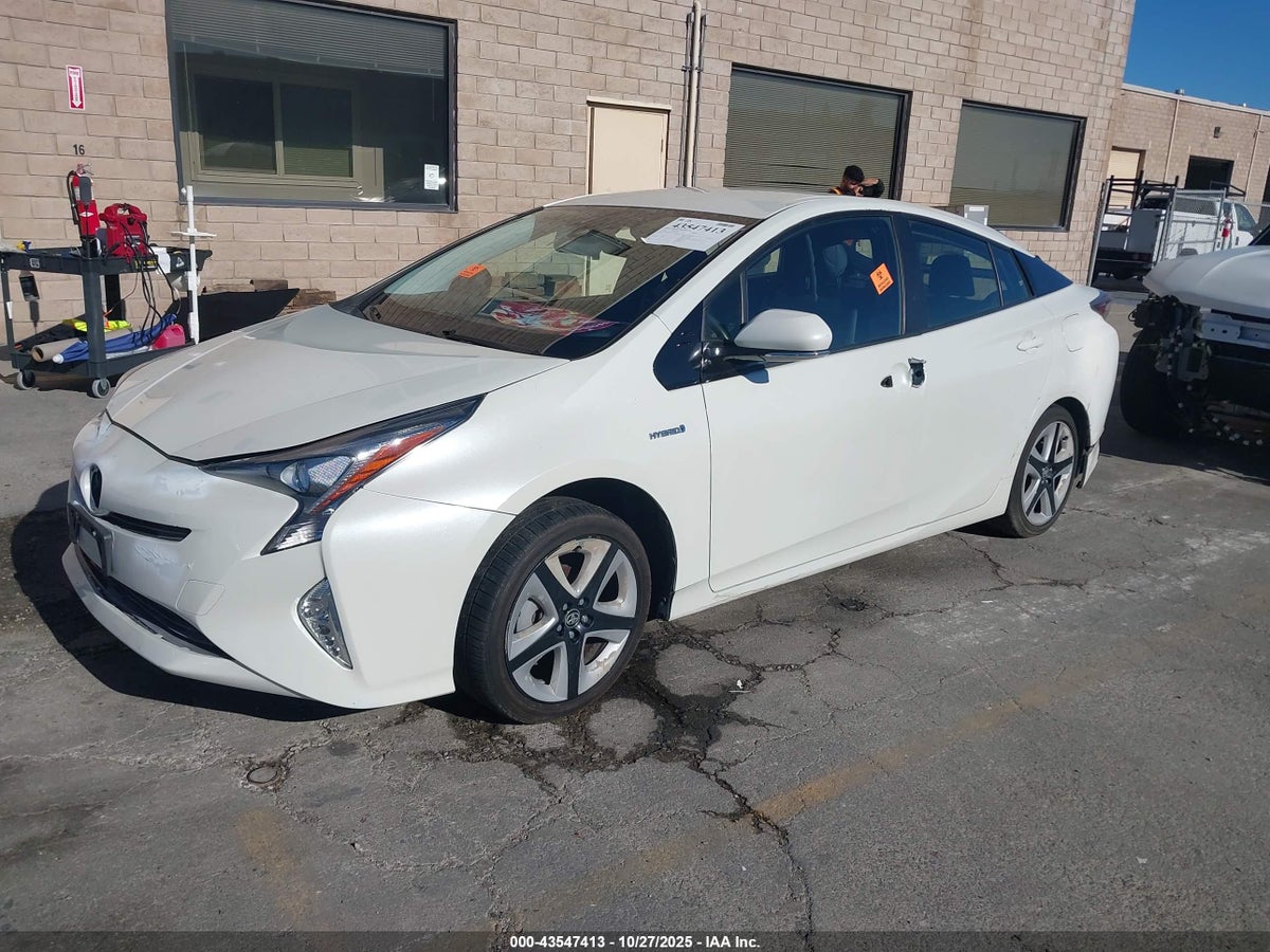 2016 TOYOTA PRIUS THREE TOURING — снимка 2