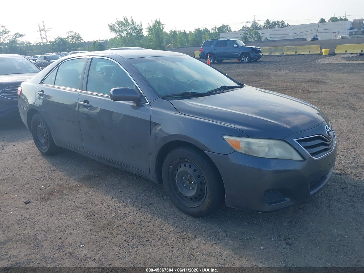 2010 TOYOTA CAMRY LE
