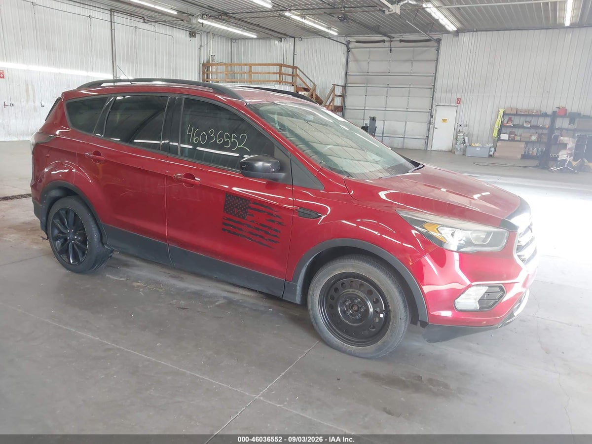 2017 FORD ESCAPE SE