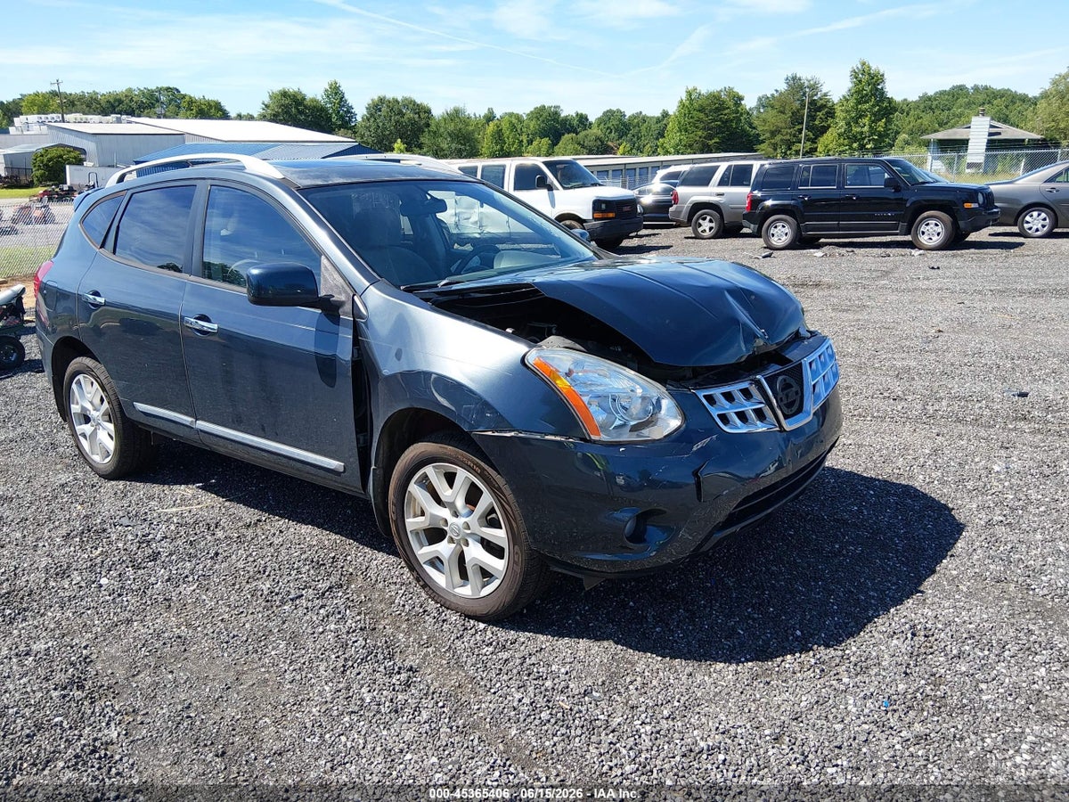 2013 NISSAN ROGUE SV