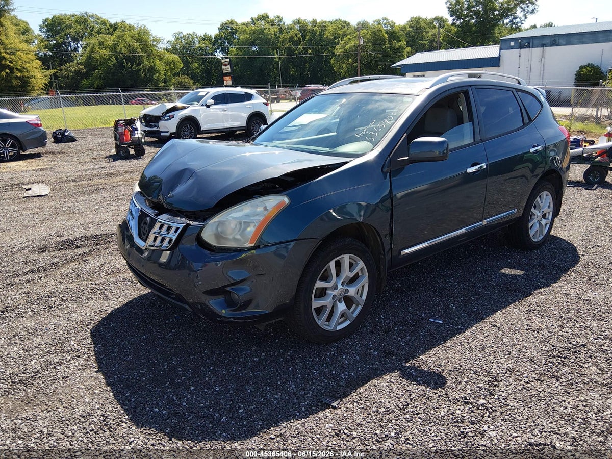 2013 NISSAN ROGUE SV — снимка 2