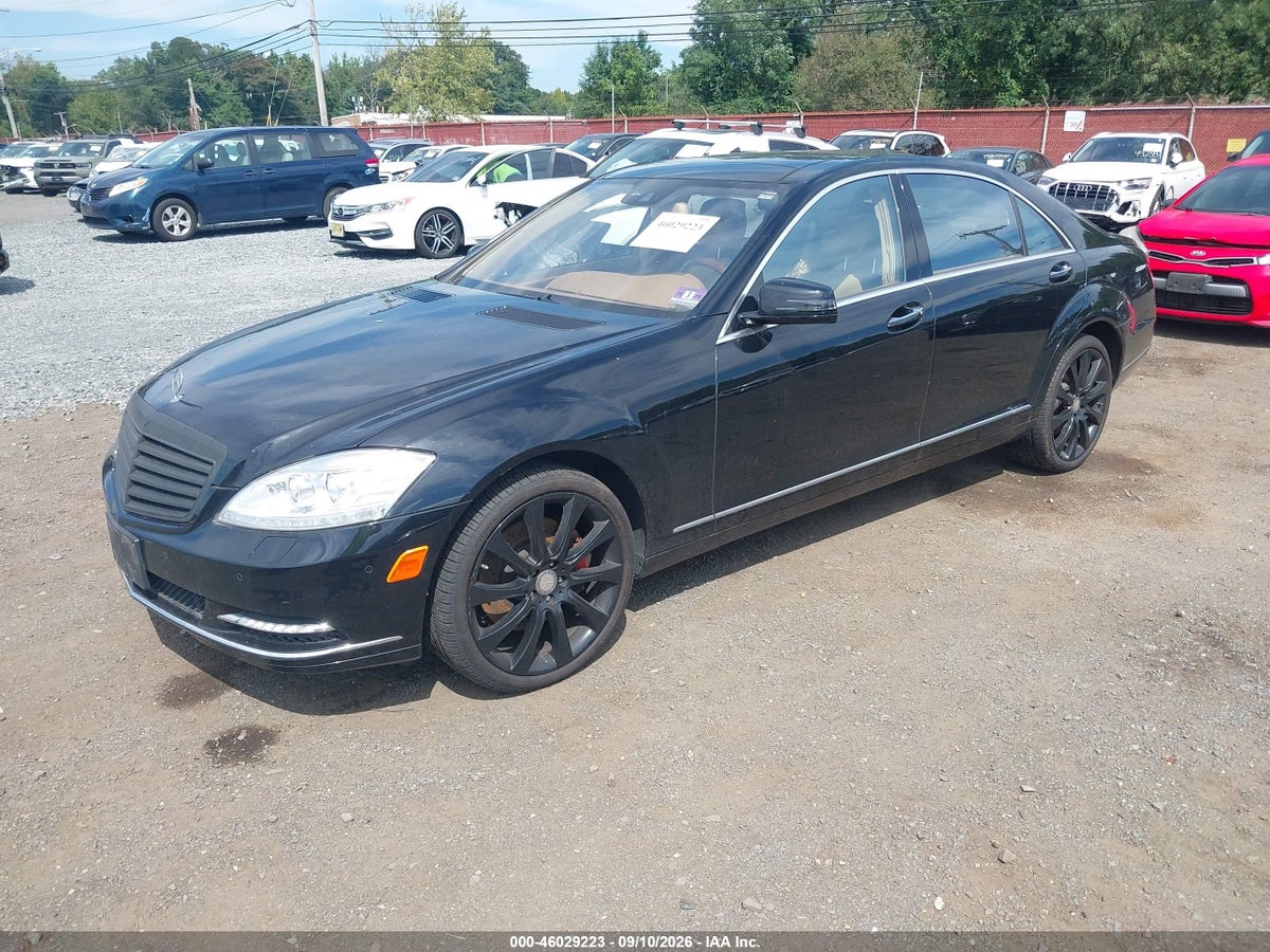 2013 MERCEDES-BENZ S 550 4MATIC — снимка 2