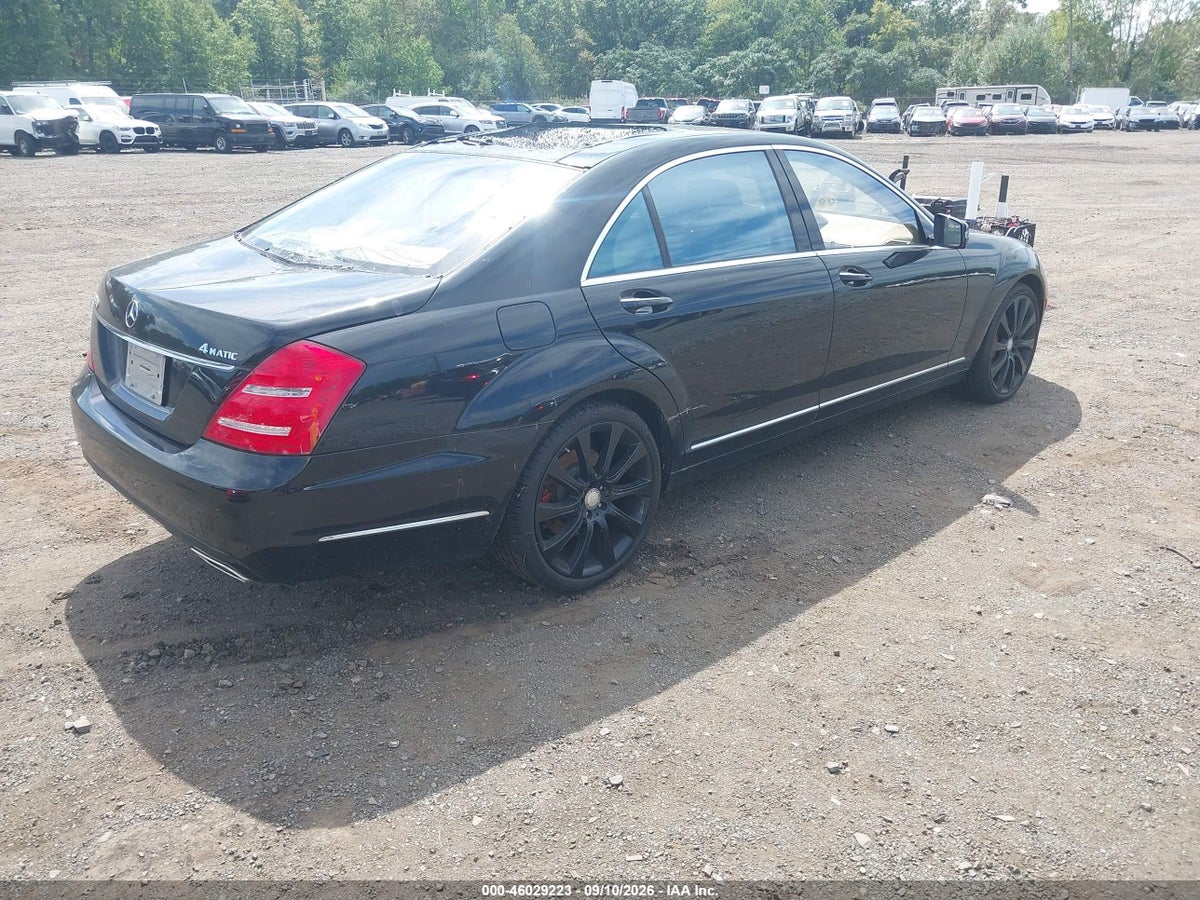 2013 MERCEDES-BENZ S 550 4MATIC — снимка 4