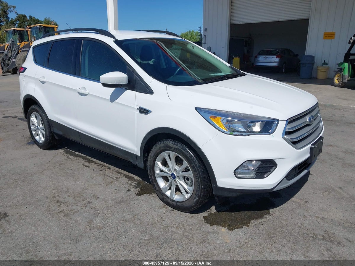 2018 FORD ESCAPE SE