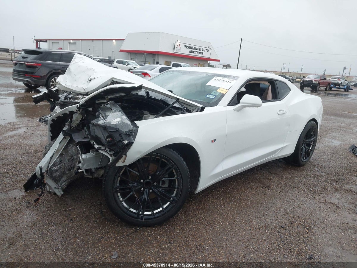 2016 CHEVROLET CAMARO 1LT — снимка 2
