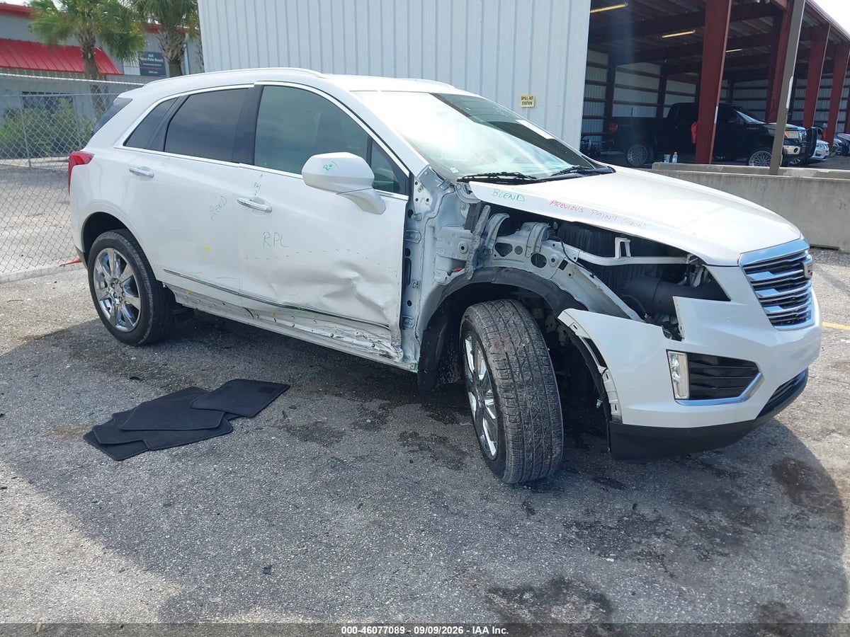 2017 CADILLAC XT5 STANDARD
