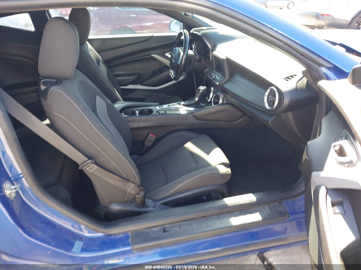 2019 CHEVROLET CAMARO 1LS — снимка 5