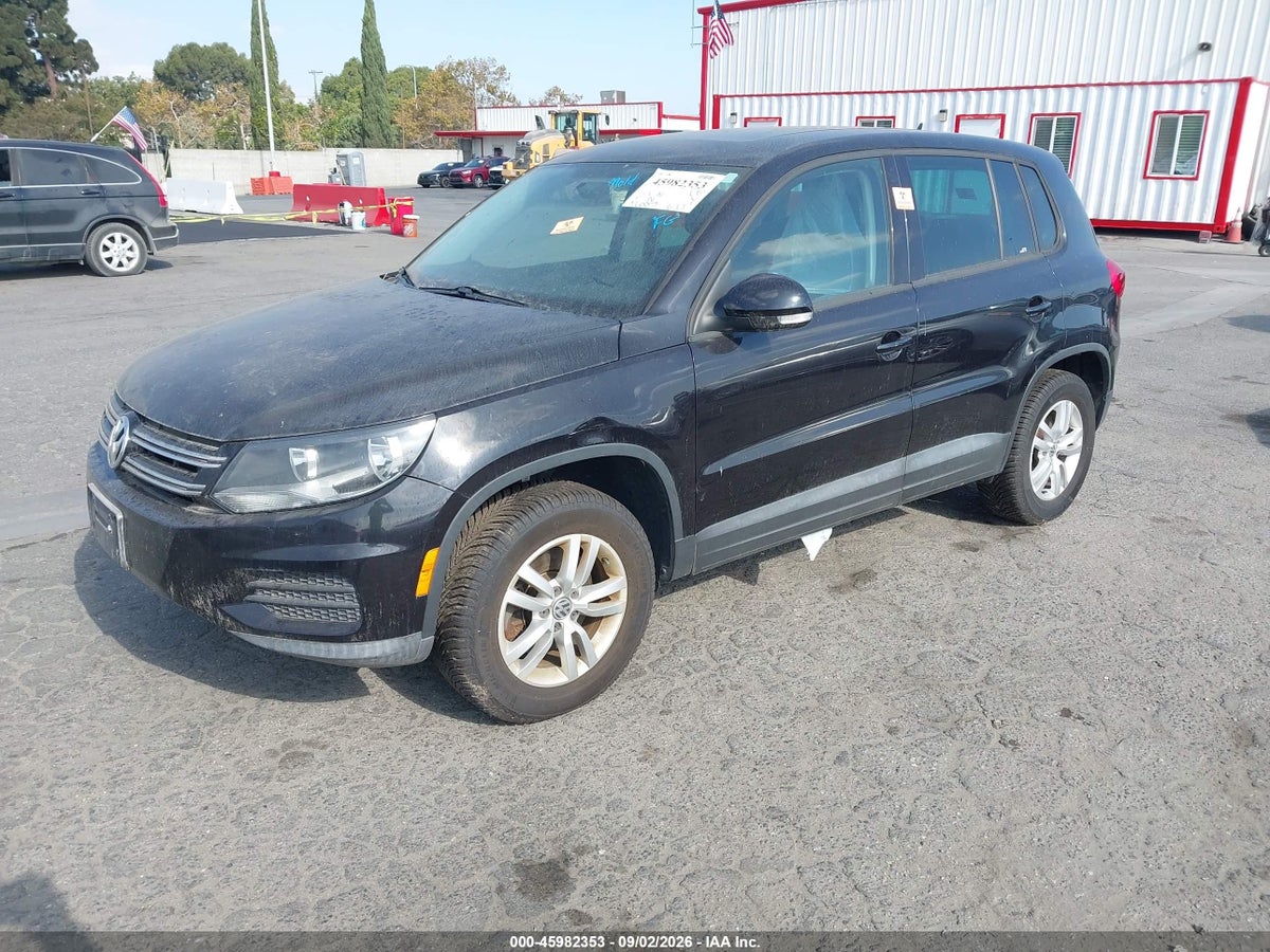 2012 VOLKSWAGEN TIGUAN S — снимка 2