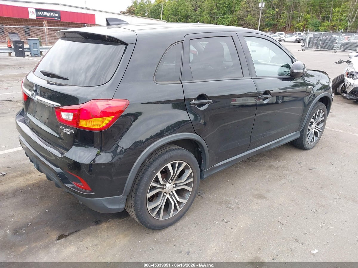 2018 MITSUBISHI OUTLANDER SPORT 2.0 ES — снимка 4