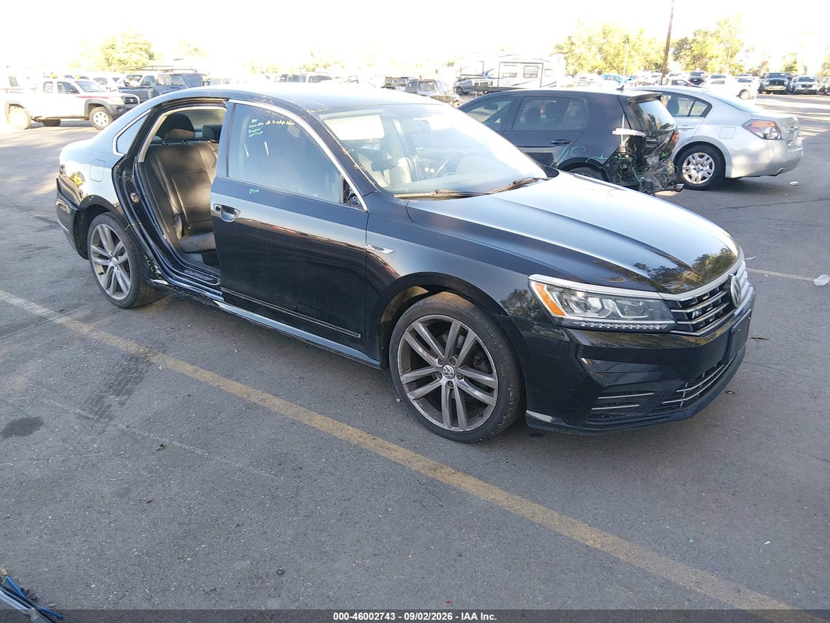 2017 VOLKSWAGEN PASSAT 1.8T R-LINE