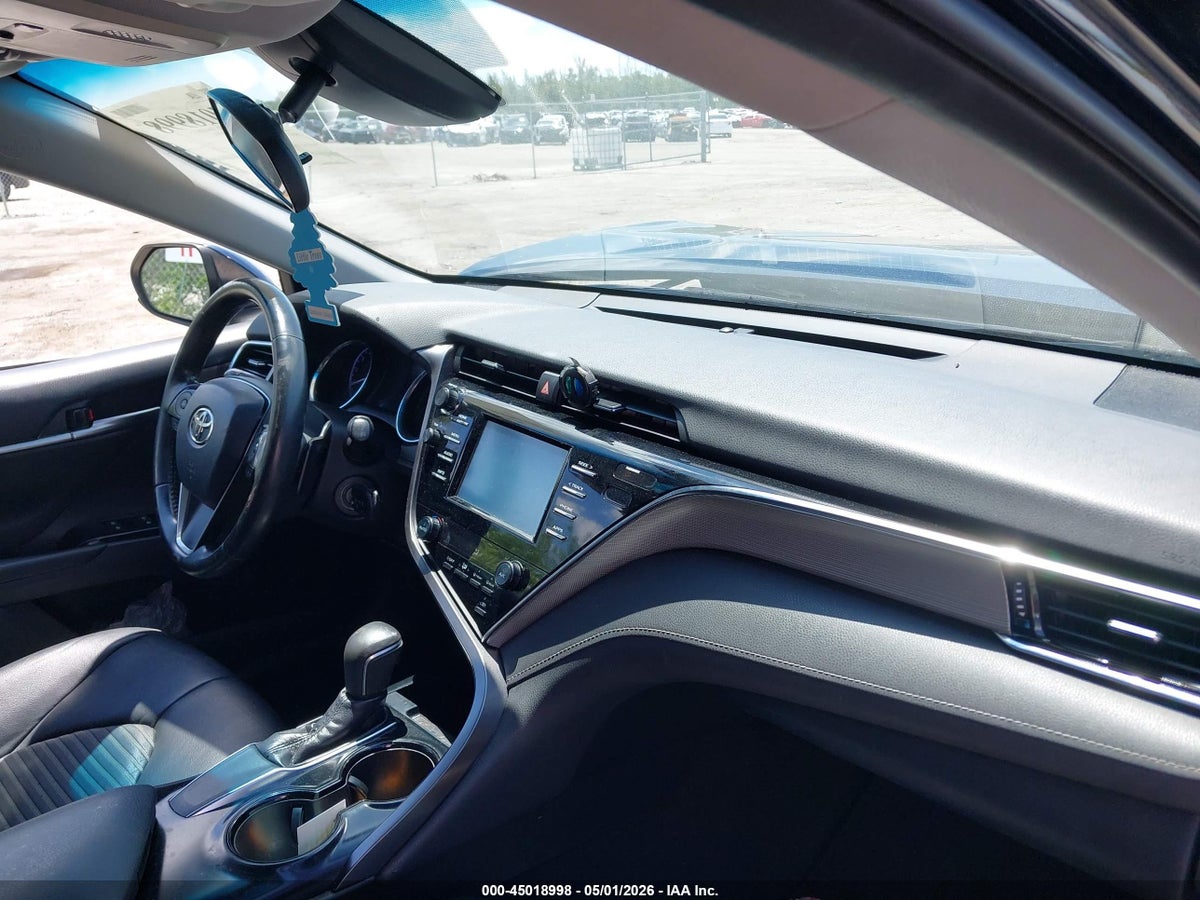 2018 TOYOTA CAMRY SE — снимка 5
