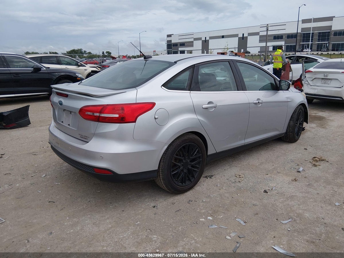 2015 FORD FOCUS TITANIUM — снимка 4