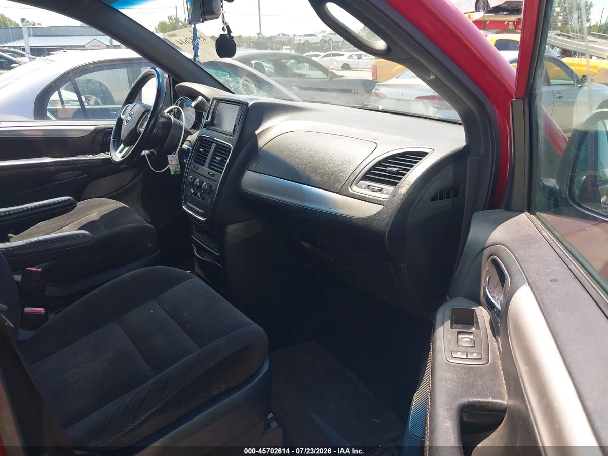2015 DODGE GRAND CARAVAN SE — снимка 5