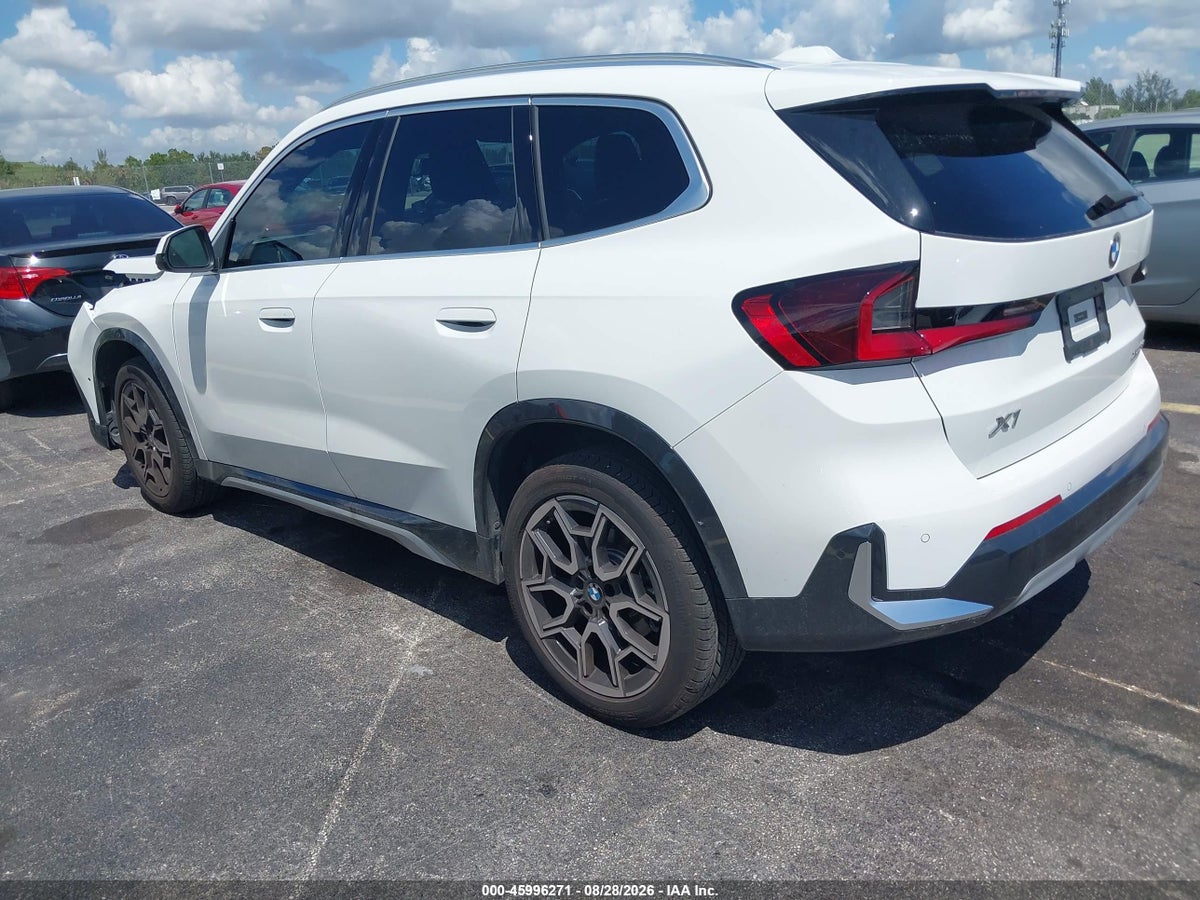 2026 BMW X1 XDRIVE28I — photo 3